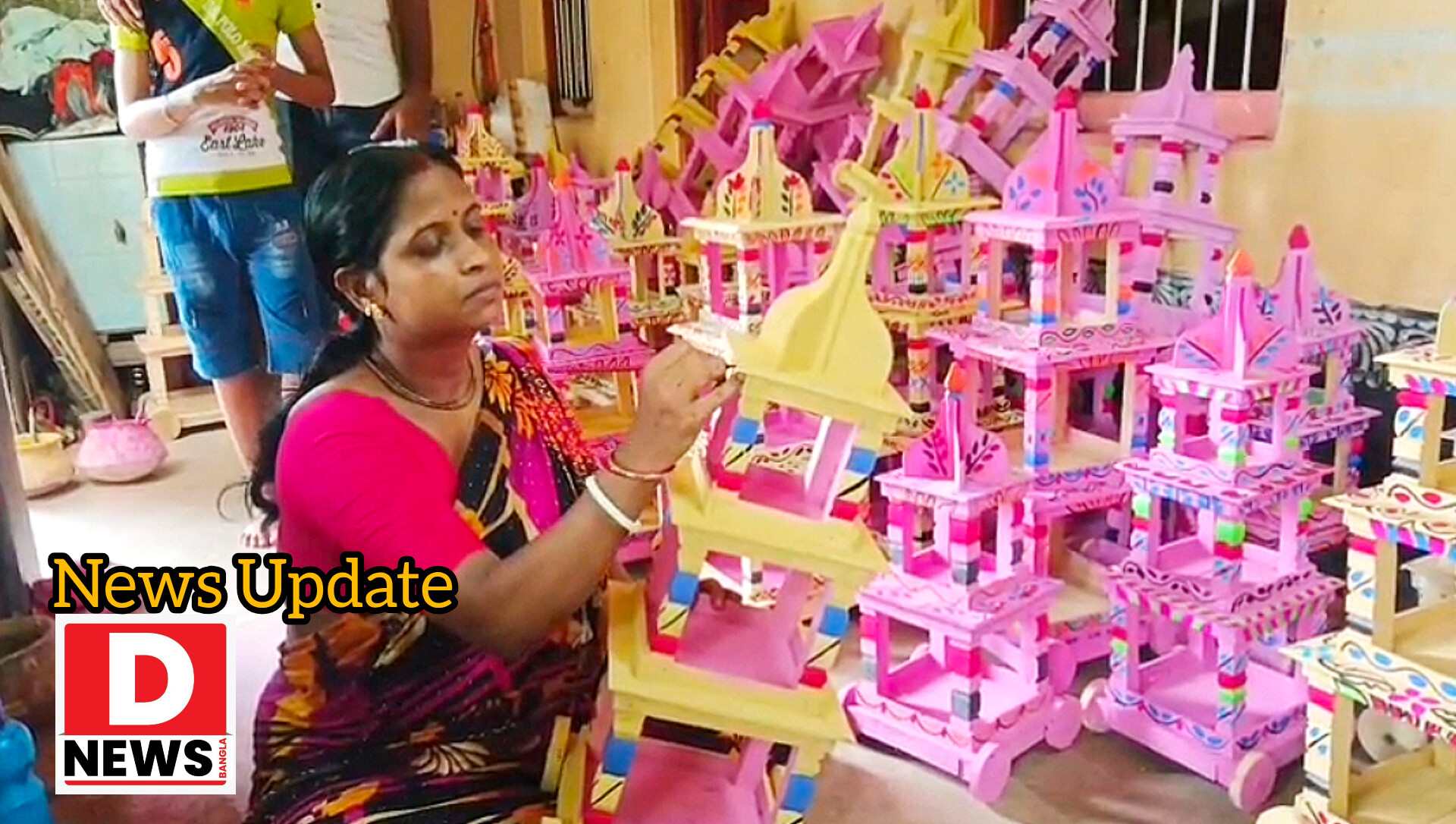 Rathyatra Utsav : প্রায় 50 বছর ধরে কাঠের রথ তৈরি করে পরিবারের কর্মসংস্থান বজায় রেখেছে প্রামাণিক পরিবারের মহিলারা! রাত ফুরোলেই রথ